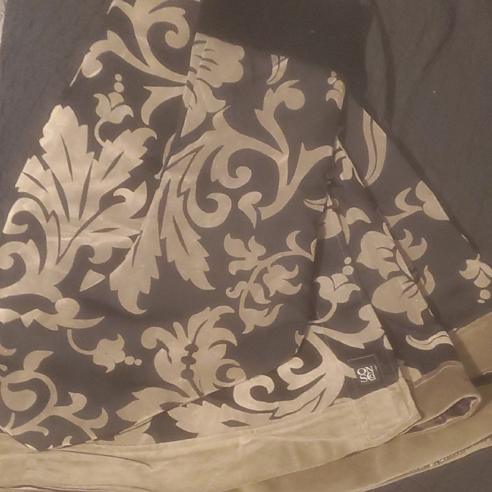 Elegant Black and Gold Scarf